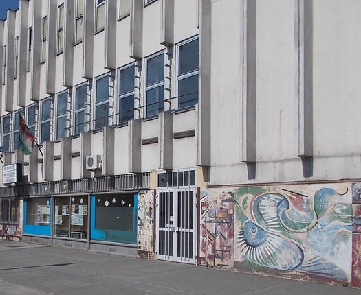 Budapesti_Művelődési_Központ,_2018_Újbuda.jpg