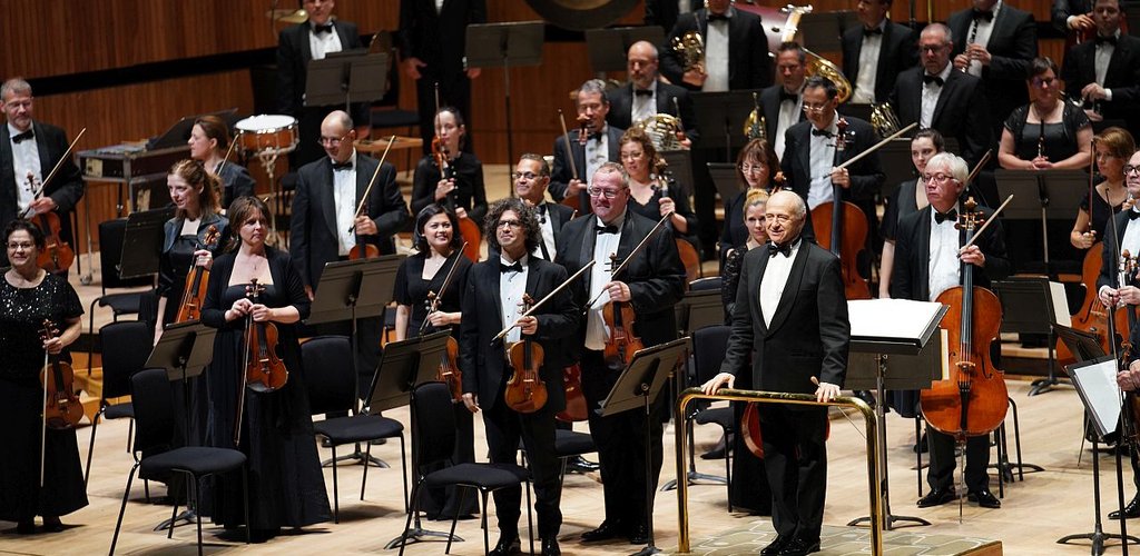 The Guardian: Heart-rending and remarkable Mahler