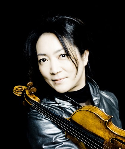 Akiko Suwanai