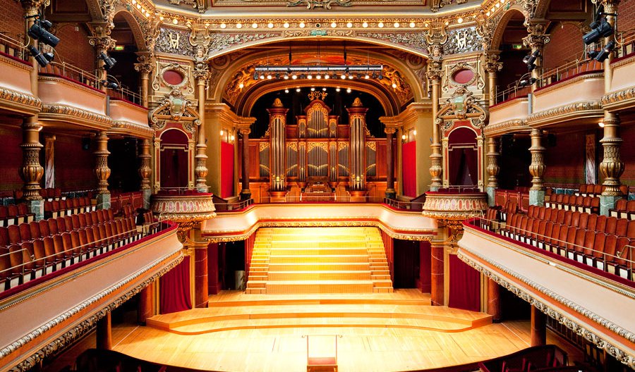 Tour: Britten, Liszt, Beethoven
