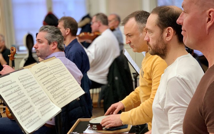 Online Musical journey in Budapest: Valenti, Farkas, Zemlinsky, Živković, PACE Percussion Trio, Argenziano, G. Berlioz